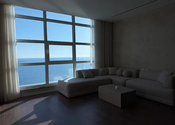 Moné Luxury Penthouses *